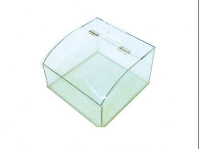 點(diǎn)擊查看詳細(xì)信息<br>標(biāo)題：帶蓋玻璃盒 閱讀次數(shù)：1462