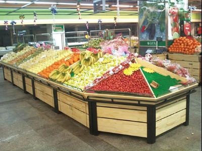 點擊查看詳細信息<br>標題：果蔬架-33  鐵木結(jié)合 閱讀次數(shù)：1277