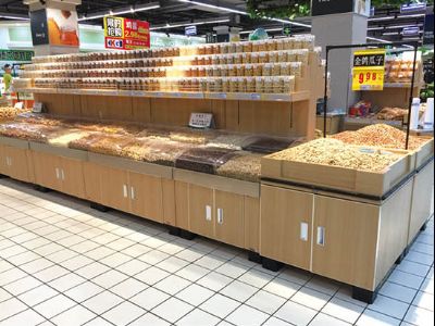 點擊查看詳細信息<br>標題：散貨架-53-三聚氰胺板 閱讀次數(shù)：2615